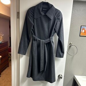 Nine West Vintage Gray Wool Belted Trench Coat Size 8 Like New